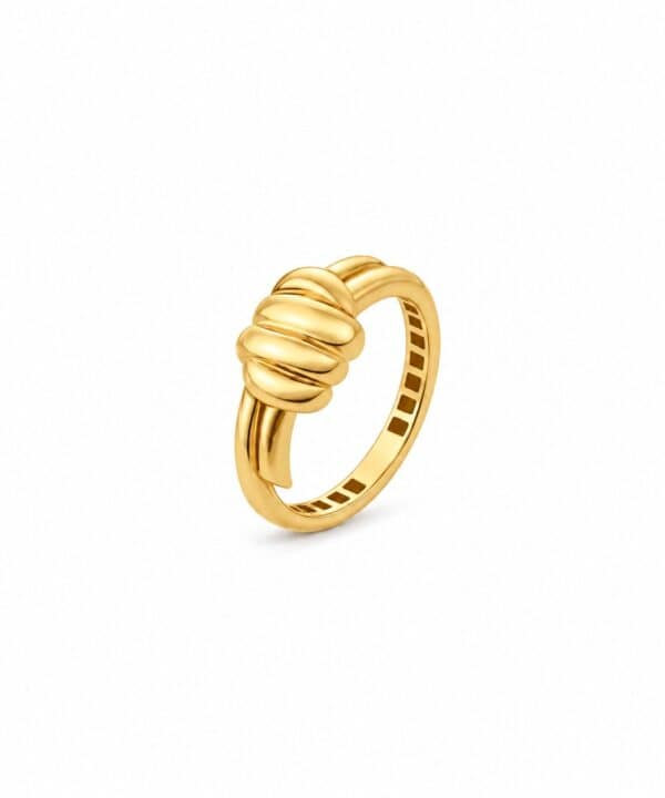 18K Yellow Gold Ring - 6.21g