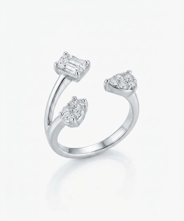 18K White Gold & Diamond Ring (0.59ct)
