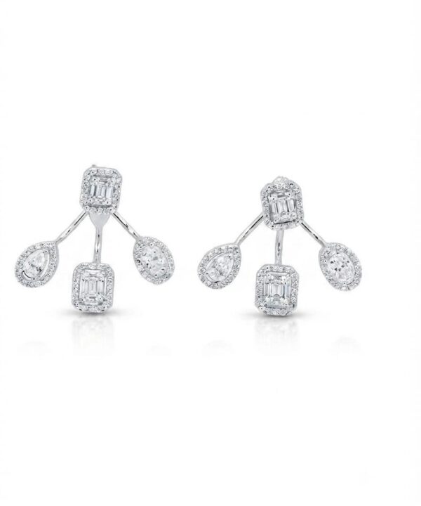 18K White Gold & Diamond Earrings (2.80ct)