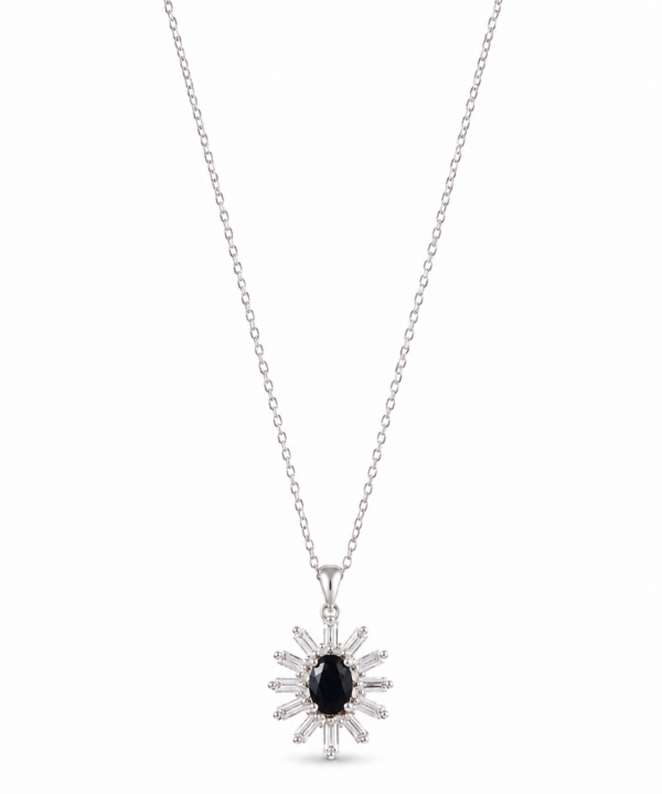 18K White Gold & Diamond Necklace (0.50ct)