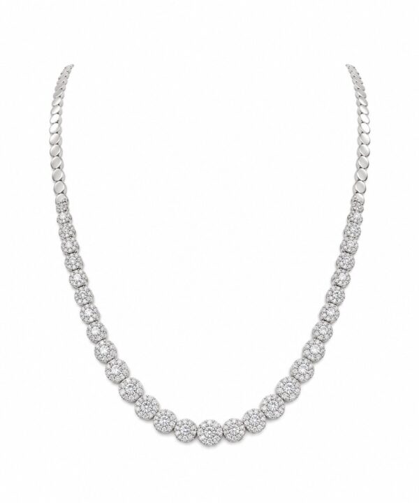 18K White Gold & Diamond Necklace (2.34ct)