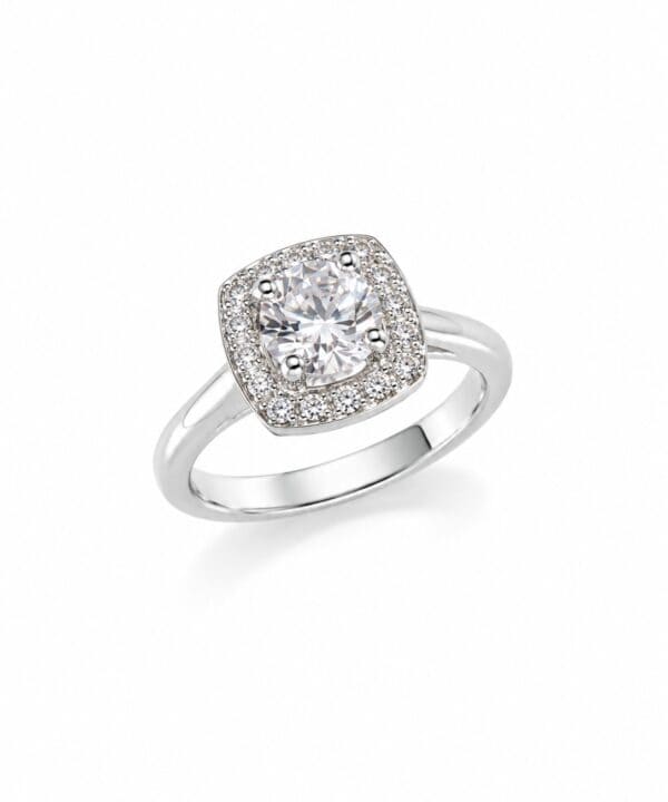 18K White Gold & Diamond Ring (0.95ct)