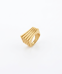 18K Yellow Gold Ring - 7.68g